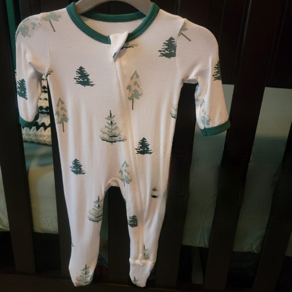 Kyte Other - Newborn Kyte Green Tree zipped footie